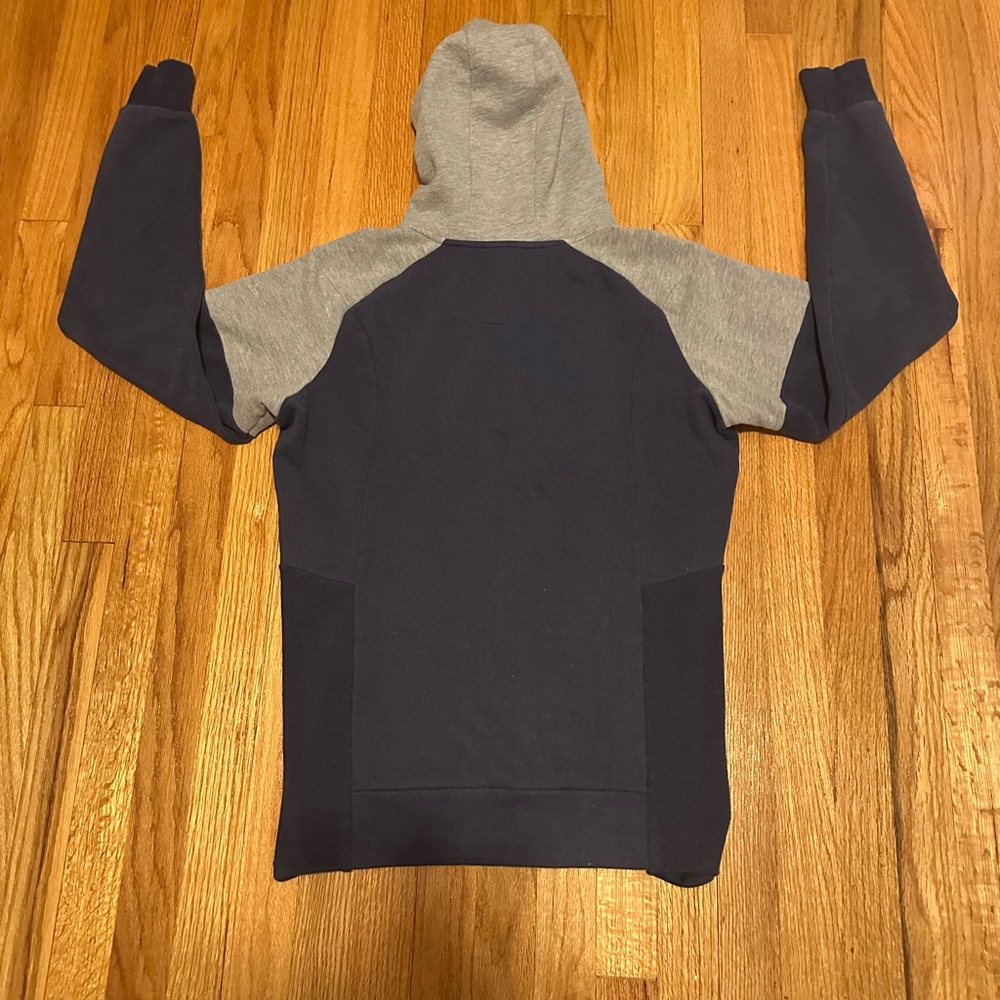 Gymshark Pioneer Jacket - Picture 5 of 6
